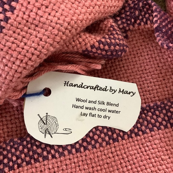 NWT Silk & Wool Scarf - Picture 1 of 8